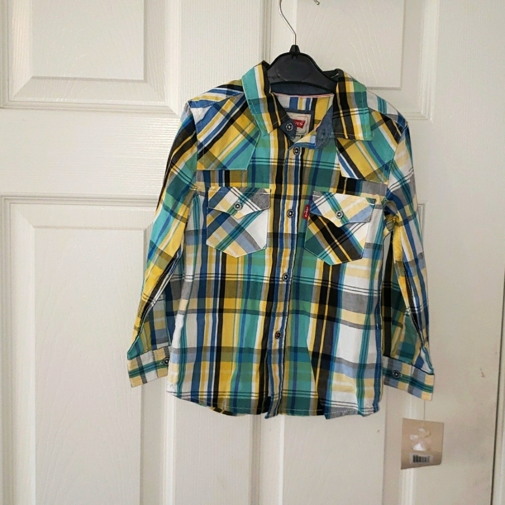 Levi's Button Down Shirt